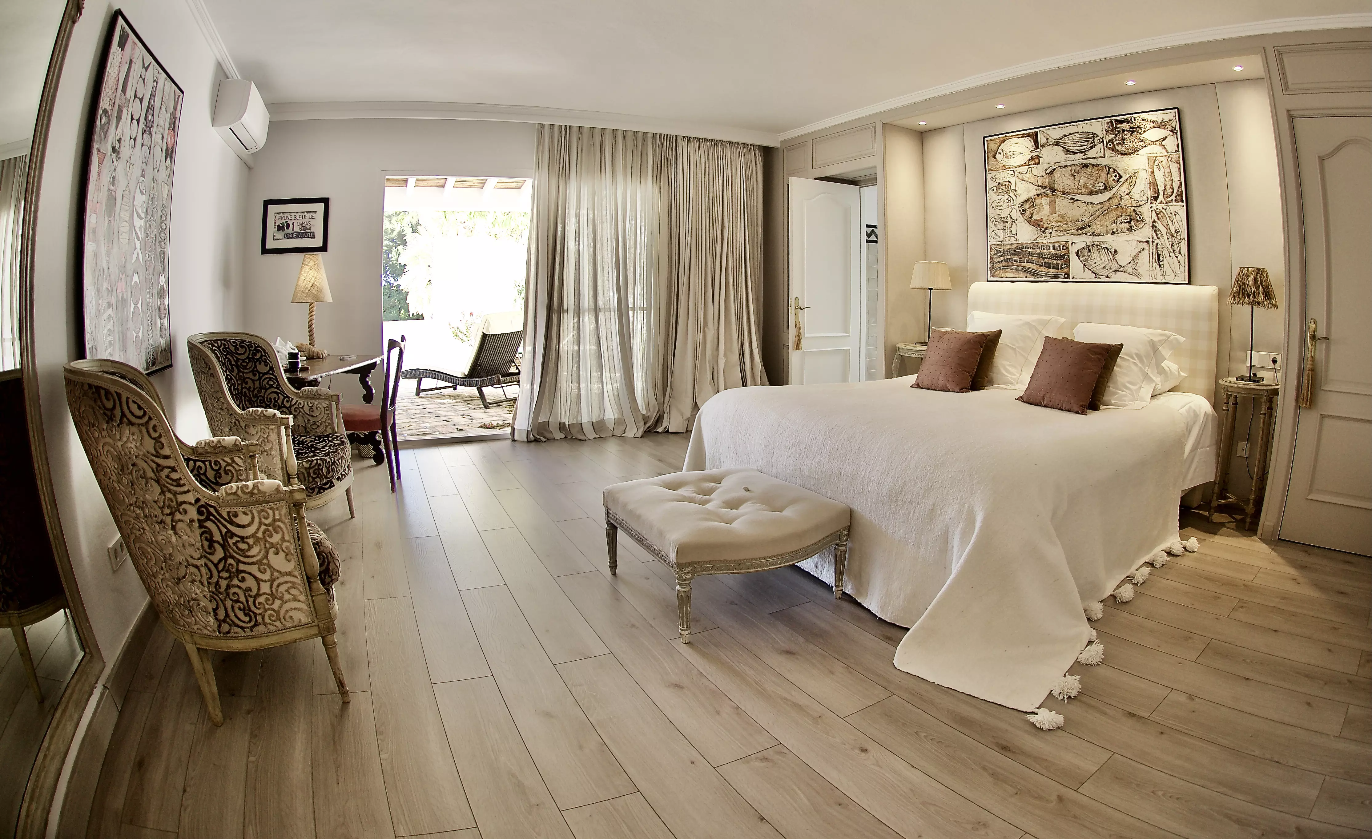 Image of Suite 1: Blue Damask Plum