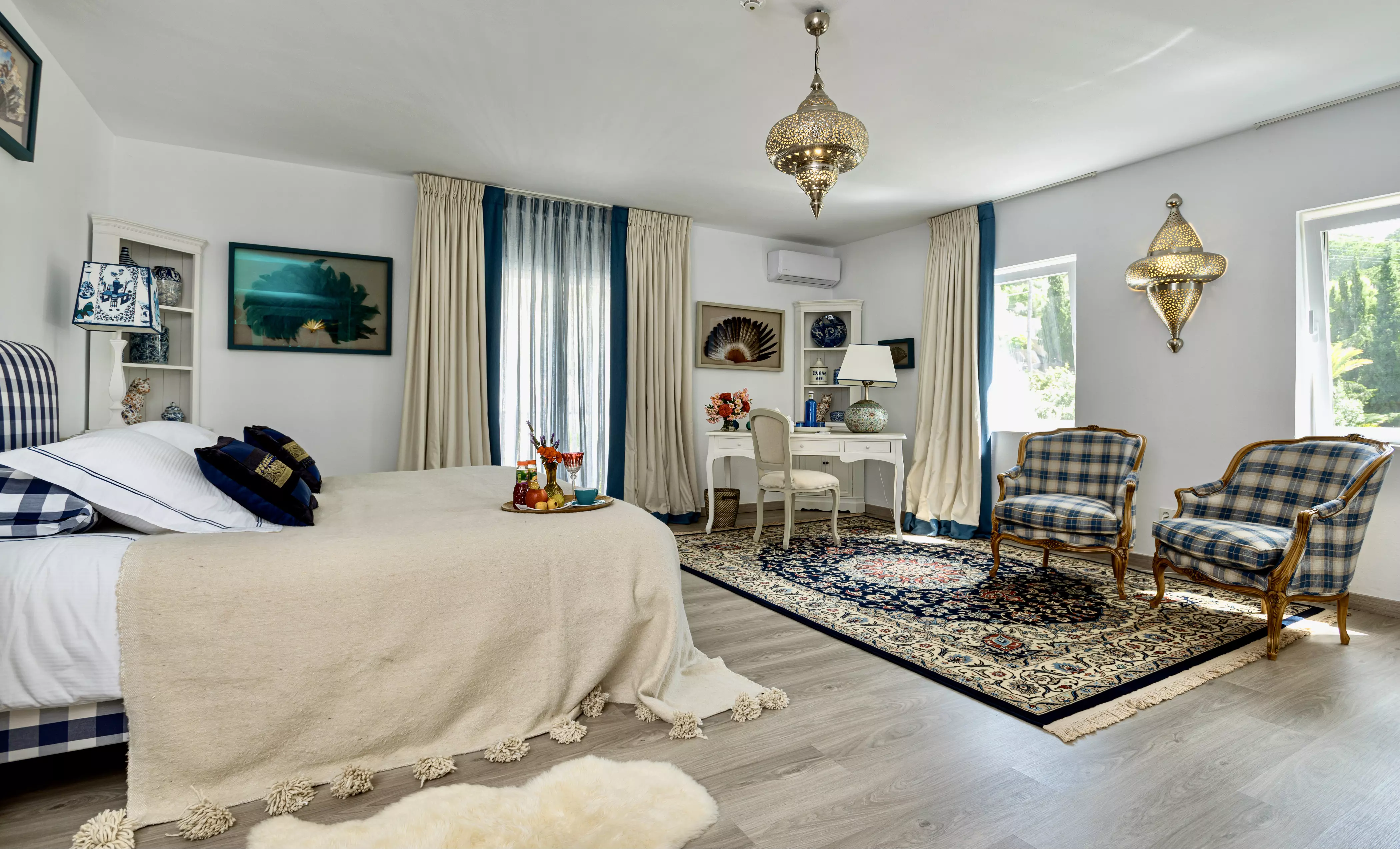 Image of Suite 1: Blue Damask Plum