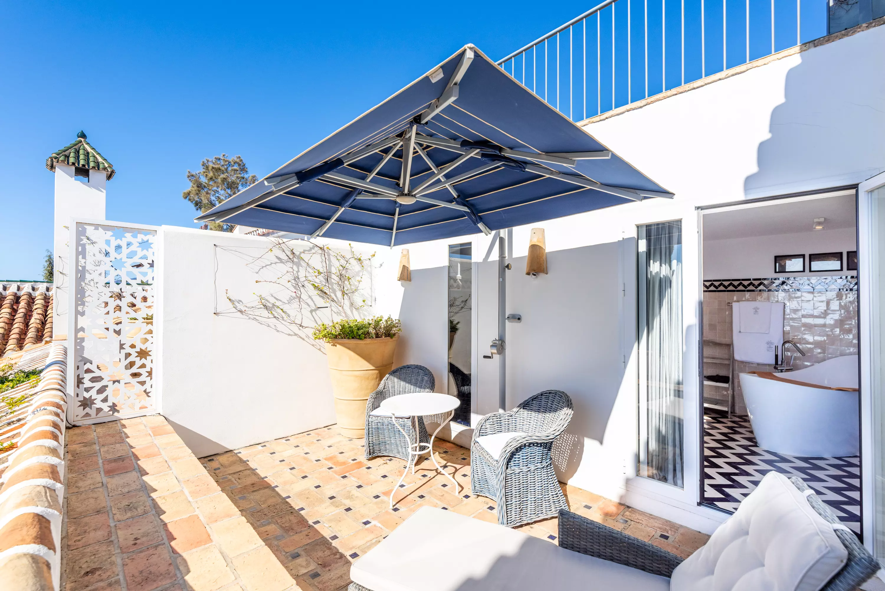 Image of Suite 1: Blue Damask Plum