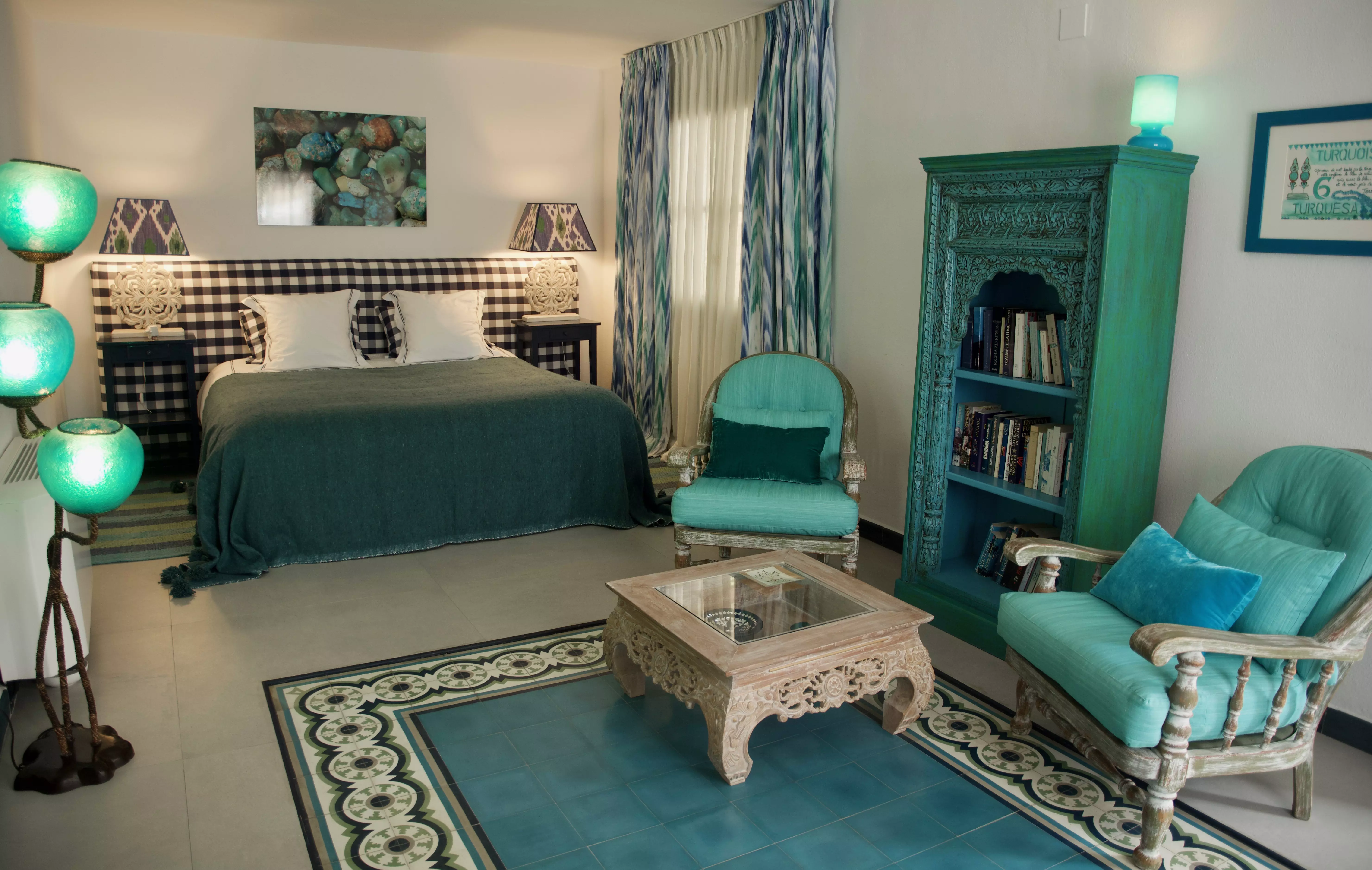 Image of Suite 1: Blue Damask Plum